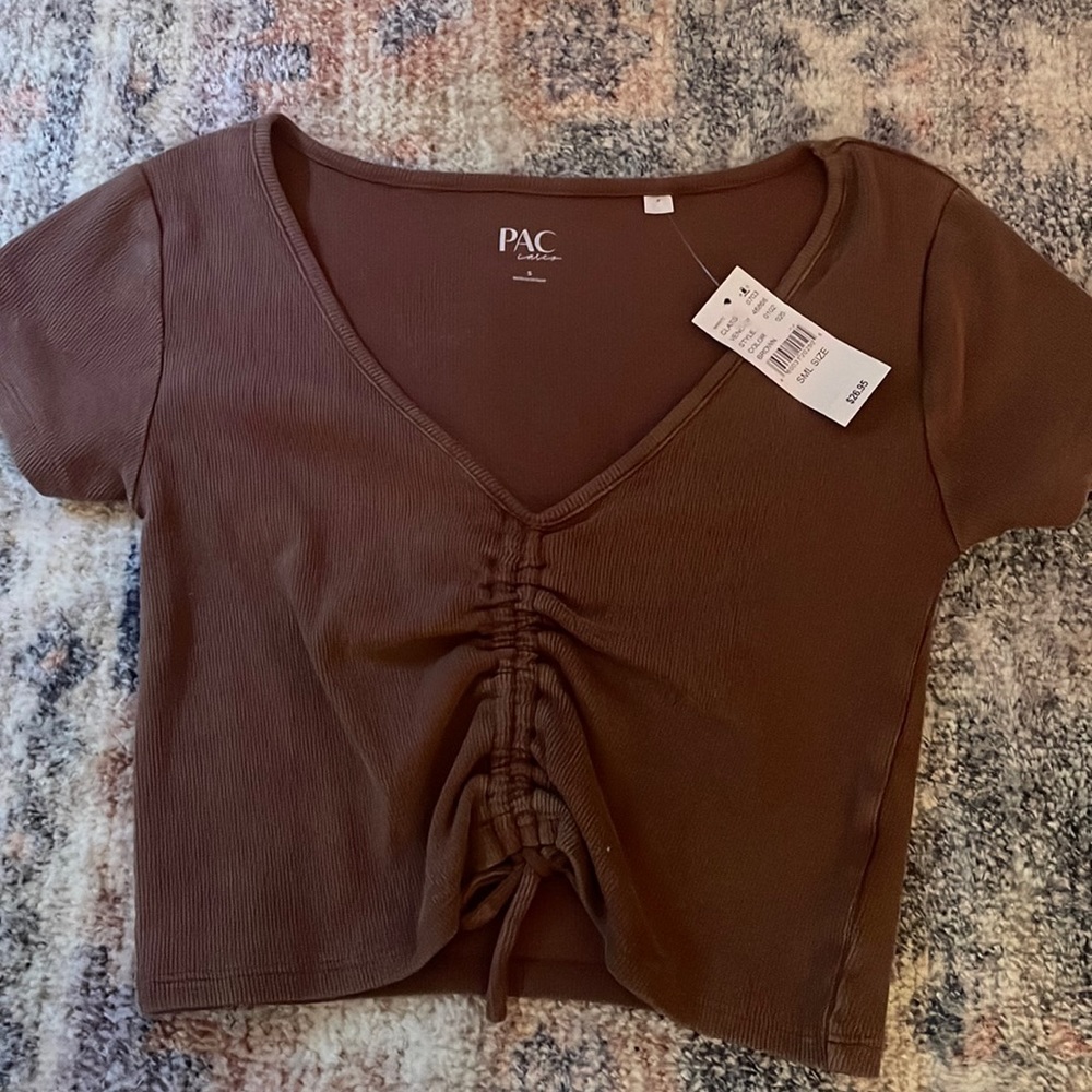 brown scrunched top